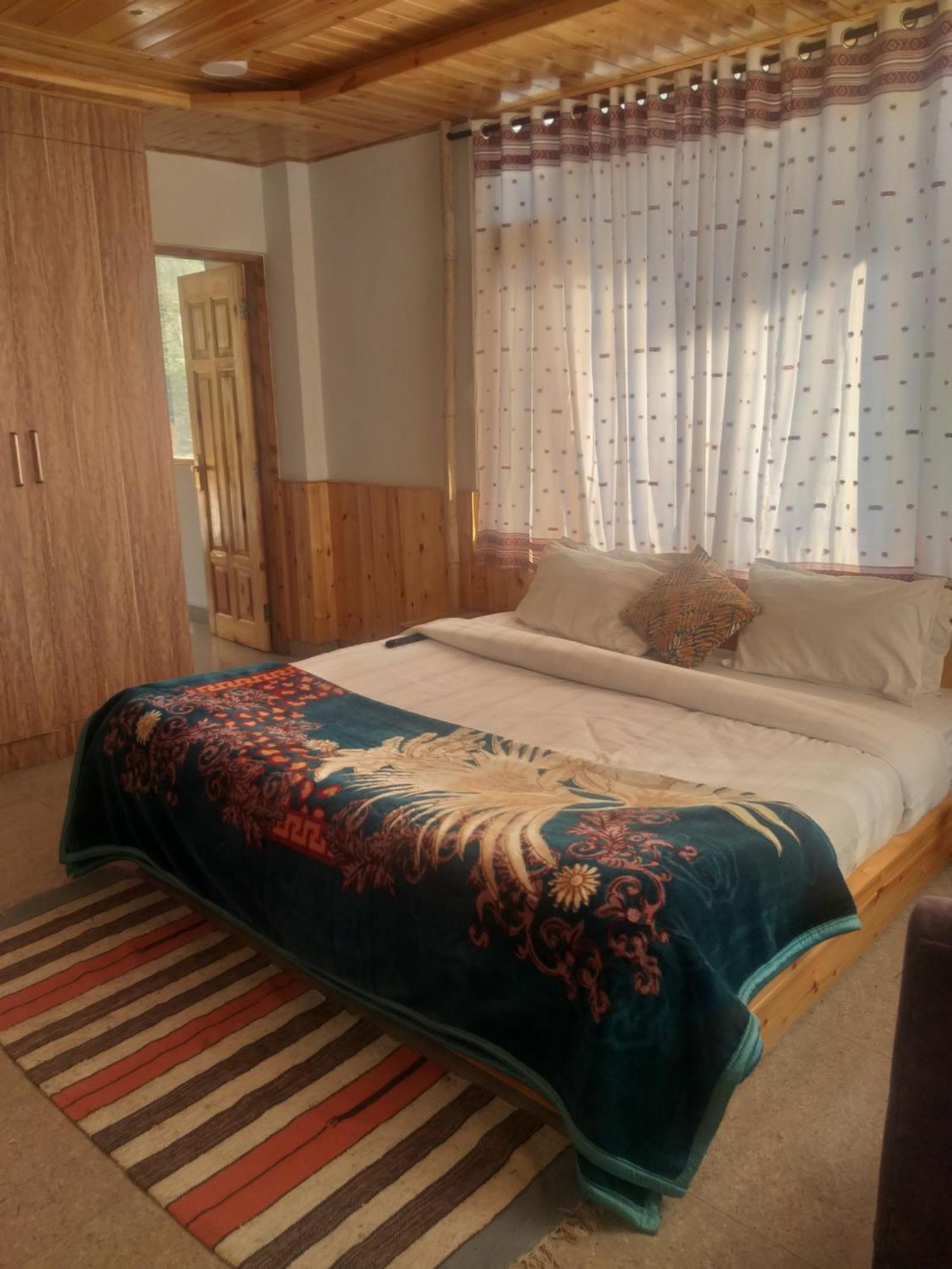 Hotel Apple Flower Manali (Himachal Pradesh) Luaran gambar